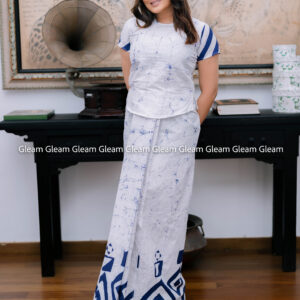 Whisper – Handcrafted White & Navy Lungi - Image 4