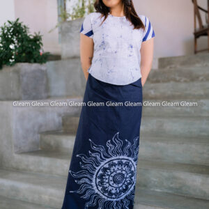Sun – Handcrafted White & Navy Ladies Lungi - Image 1