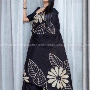 Noir Grace Batik Saree - Image 4
