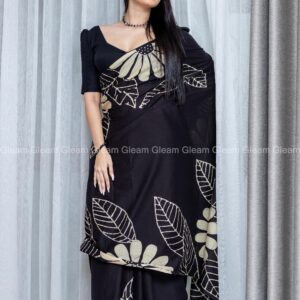 Noir Grace Batik Saree - Image 5