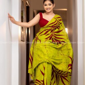 Emerald Maroon Charm Batik Saree - Image 3