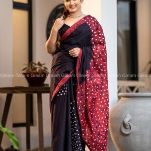 Crimson Elegance Batik Saree - Image 3